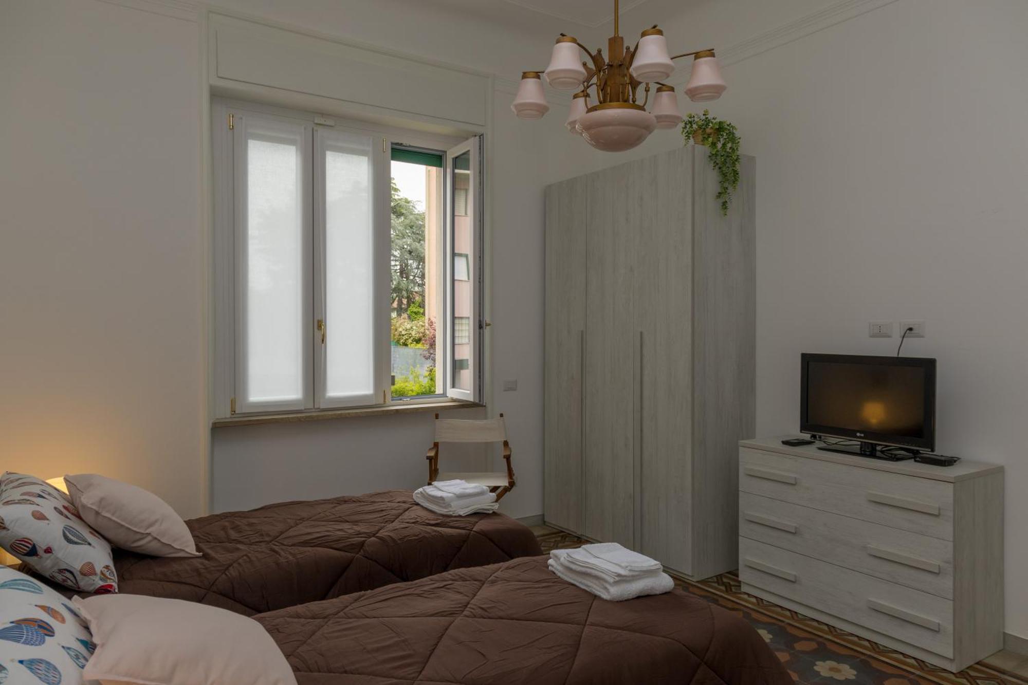 Apartment Family House Baggio - A
